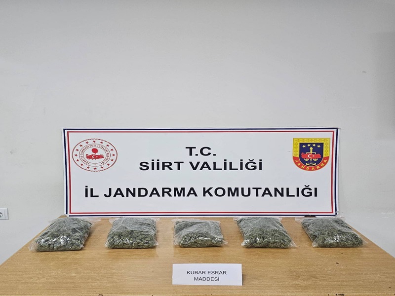 Jandarmadan Uyuşturucu ve Kaçak Sigara Operasyonu